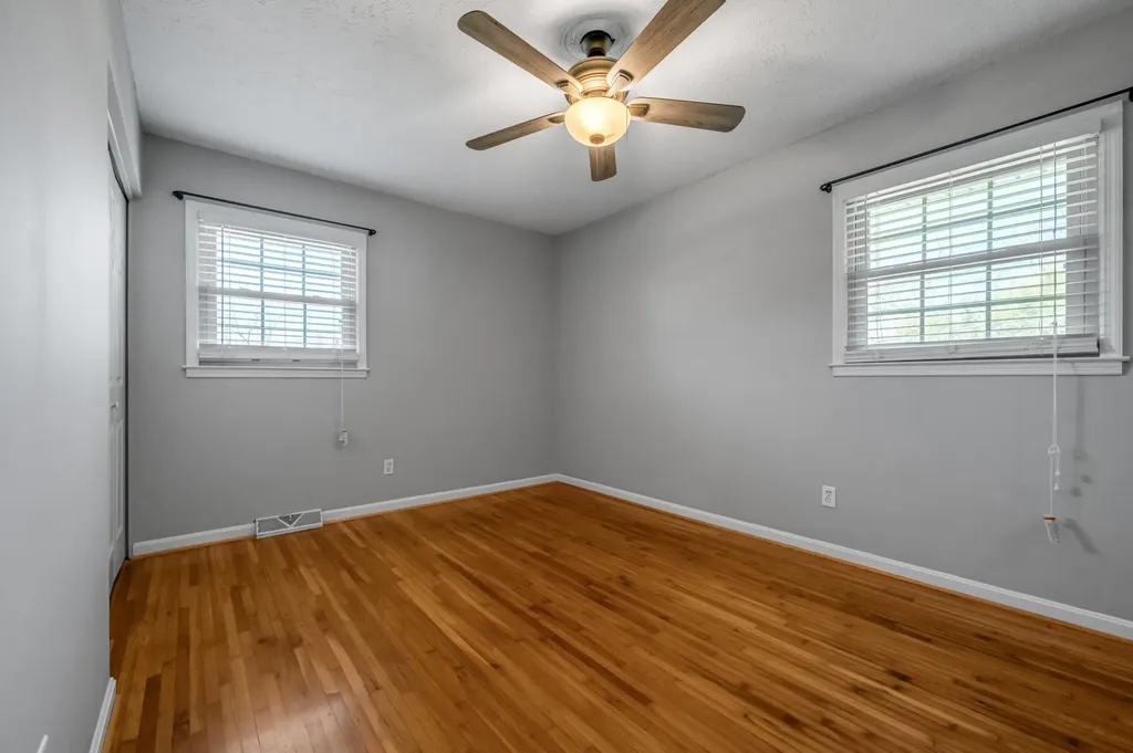 3339 Sutherland Drive Lexington KY 40517