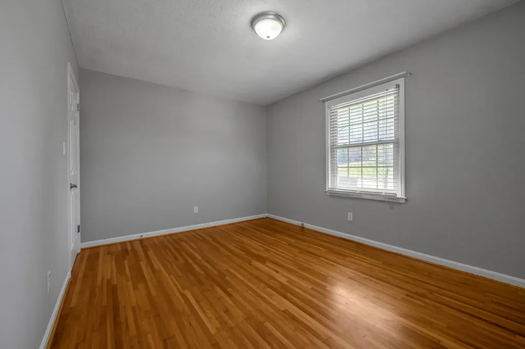 3339 Sutherland Drive Lexington KY 40517