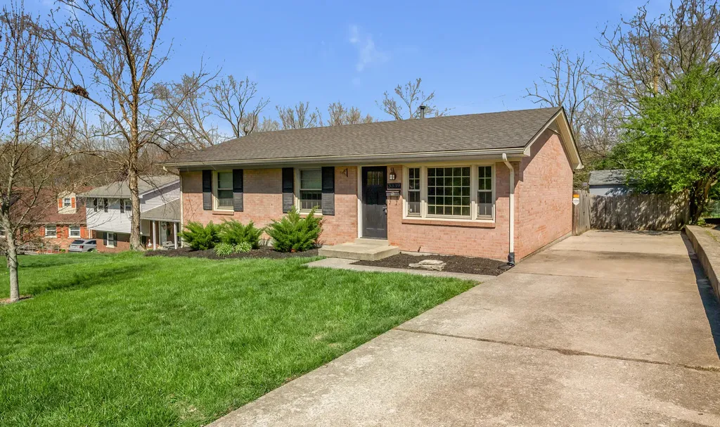 3339 Sutherland Drive Lexington KY 40517