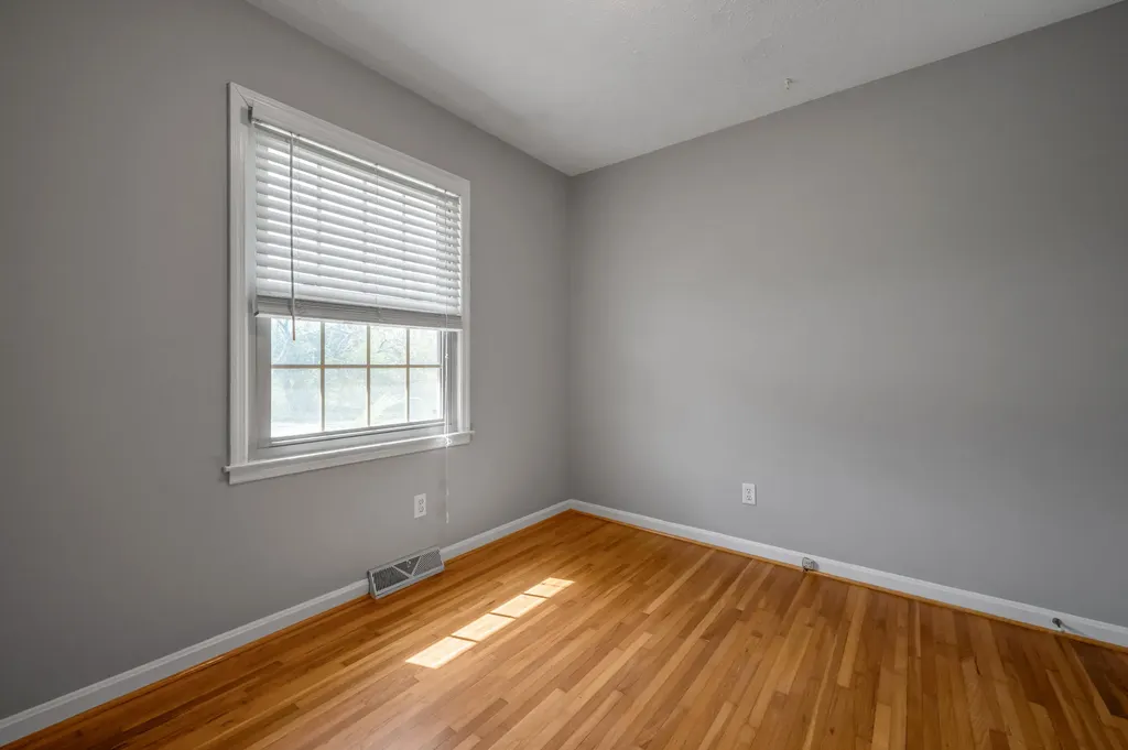 3339 Sutherland Drive Lexington KY 40517