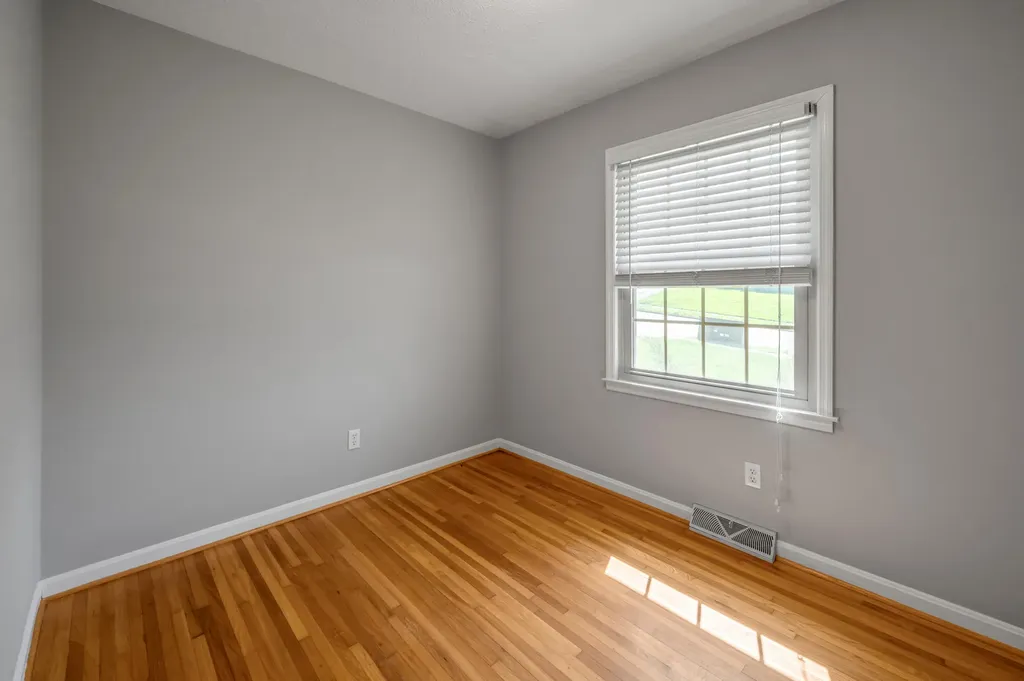 3339 Sutherland Drive Lexington KY 40517