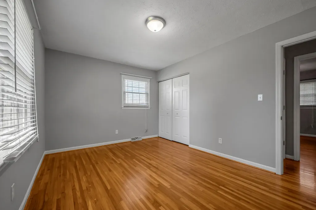 3339 Sutherland Drive Lexington KY 40517