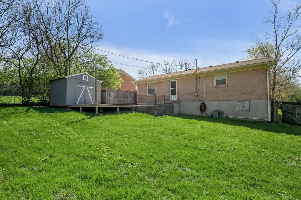 3339 Sutherland Drive Lexington KY 40517