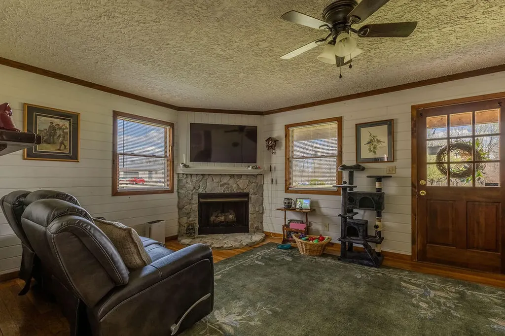 349 Stepping Stone Lane Hillsboro KY 41049