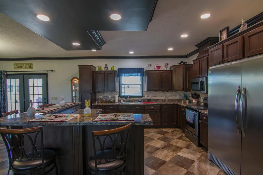 386 Oakland Lane Harrodsburg KY 40330