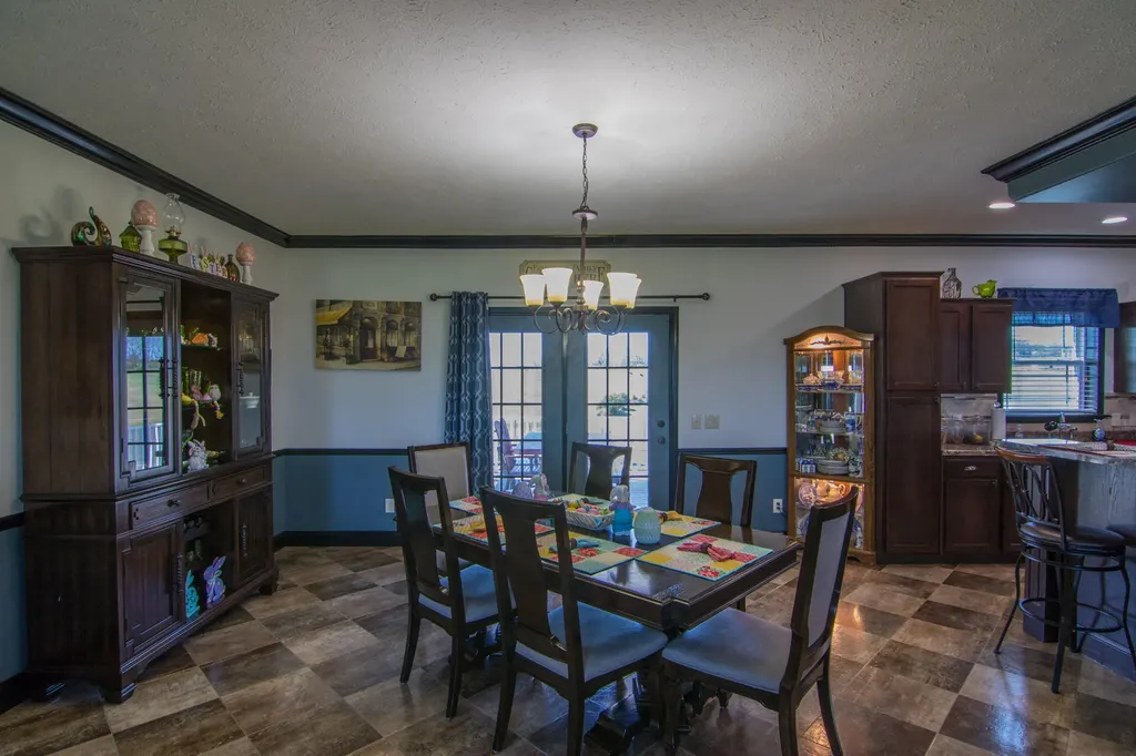 386 Oakland Lane Harrodsburg KY 40330