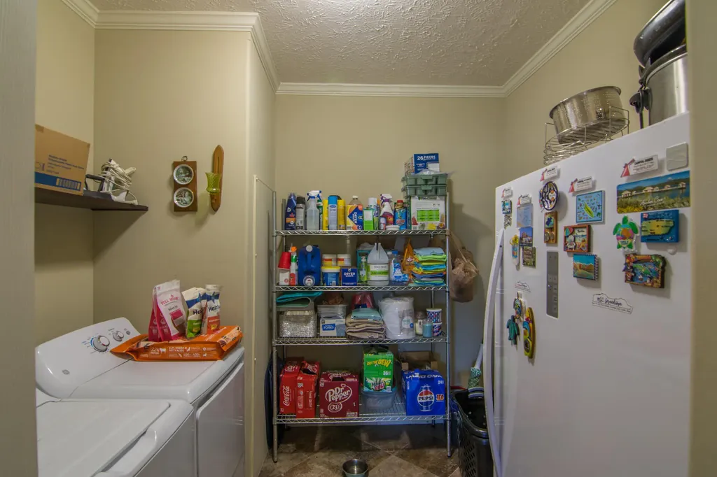386 Oakland Lane Harrodsburg KY 40330