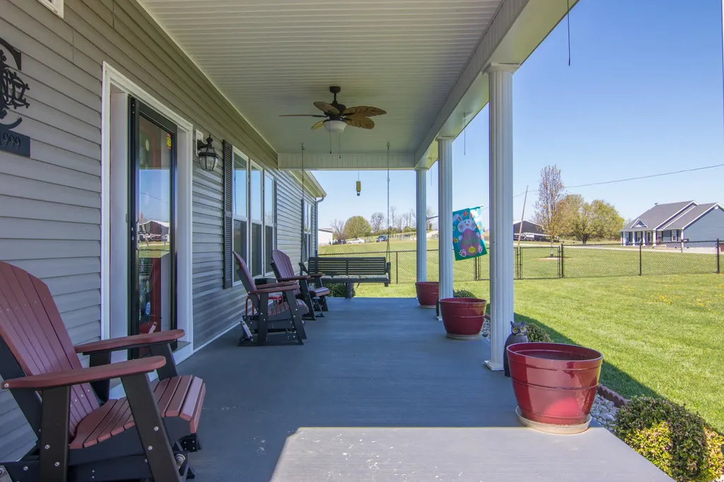 386 Oakland Lane Harrodsburg KY 40330