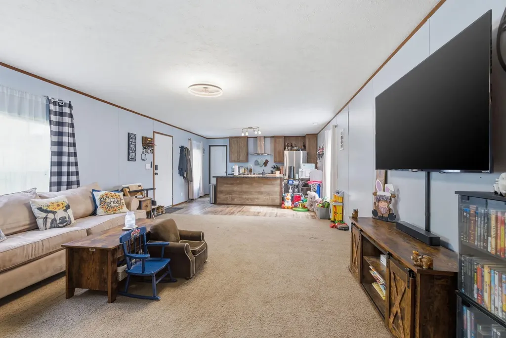 415 L E Junction Road Winchester KY 40391