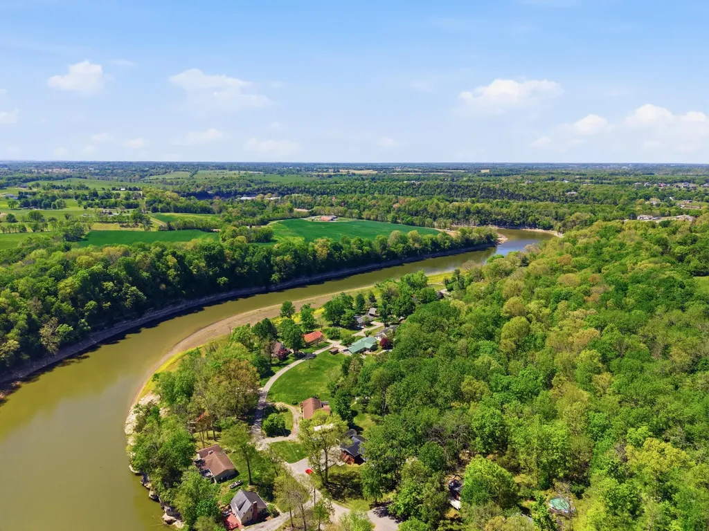 597 Herrington Haven Road Lancaster KY 40444