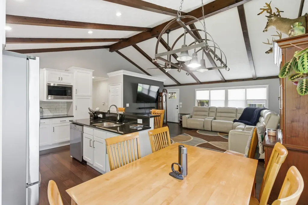 597 Herrington Haven Road Lancaster KY 40444