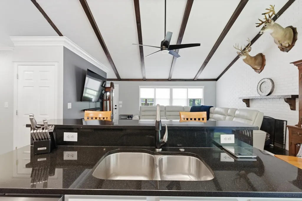 597 Herrington Haven Road Lancaster KY 40444