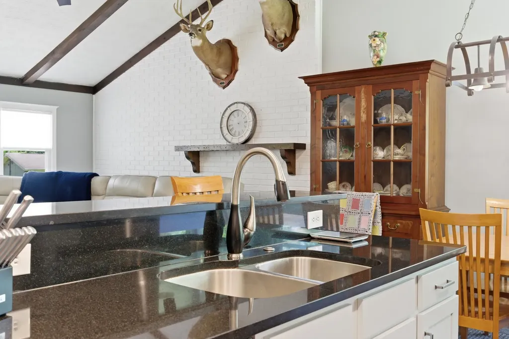 597 Herrington Haven Road Lancaster KY 40444