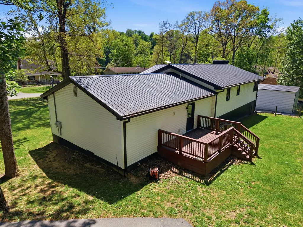597 Herrington Haven Road Lancaster KY 40444