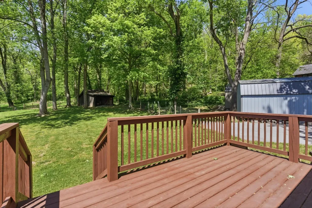 597 Herrington Haven Road Lancaster KY 40444