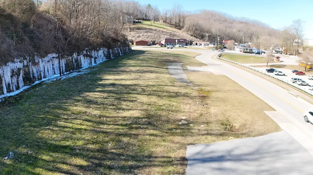 00 Highway 421 Richmond Road Manchester KY 40962