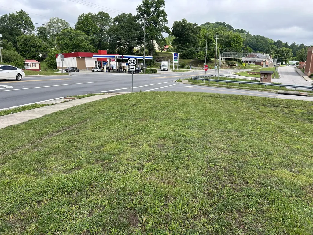 00 Hwy 421 Richmond Road Manchester KY 40962