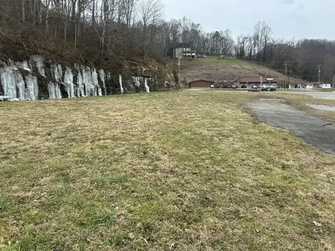00 Highway 421 Richmond Road Manchester KY 40962