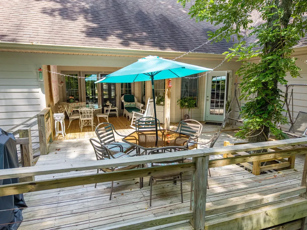 1560 Bell Phipps Road Monticello KY 42633