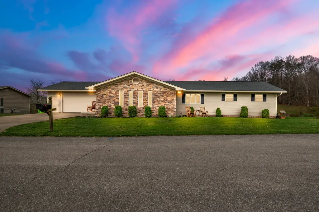 61 Cayenne Lane London KY 40741