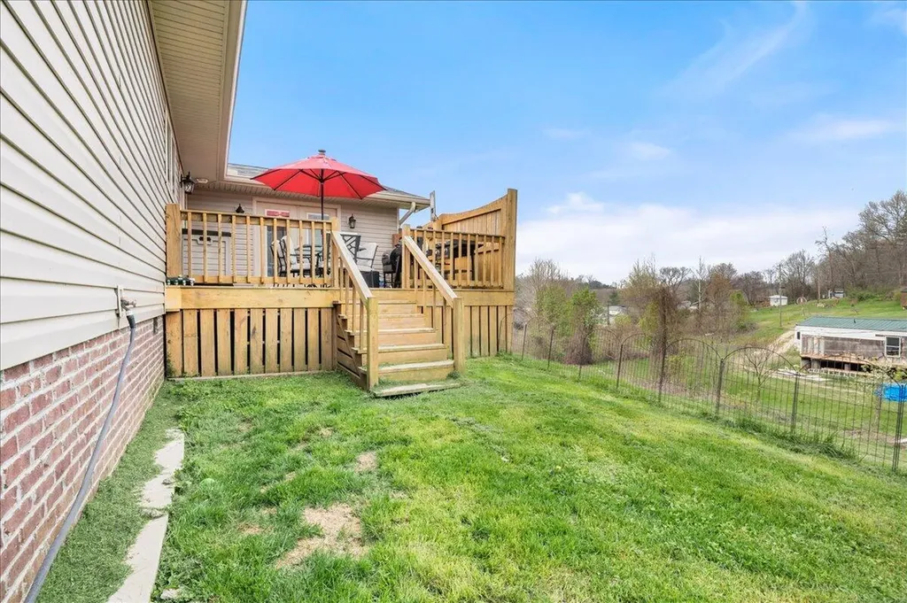 61 Cayenne Lane London KY 40741