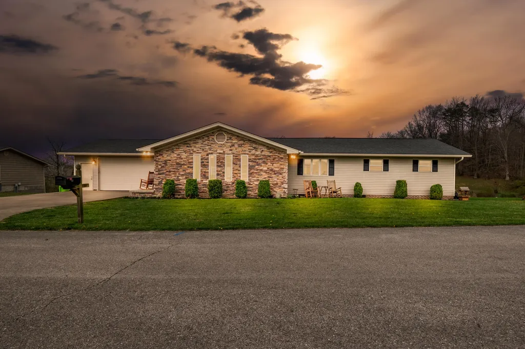 61 Cayenne Lane London KY 40741