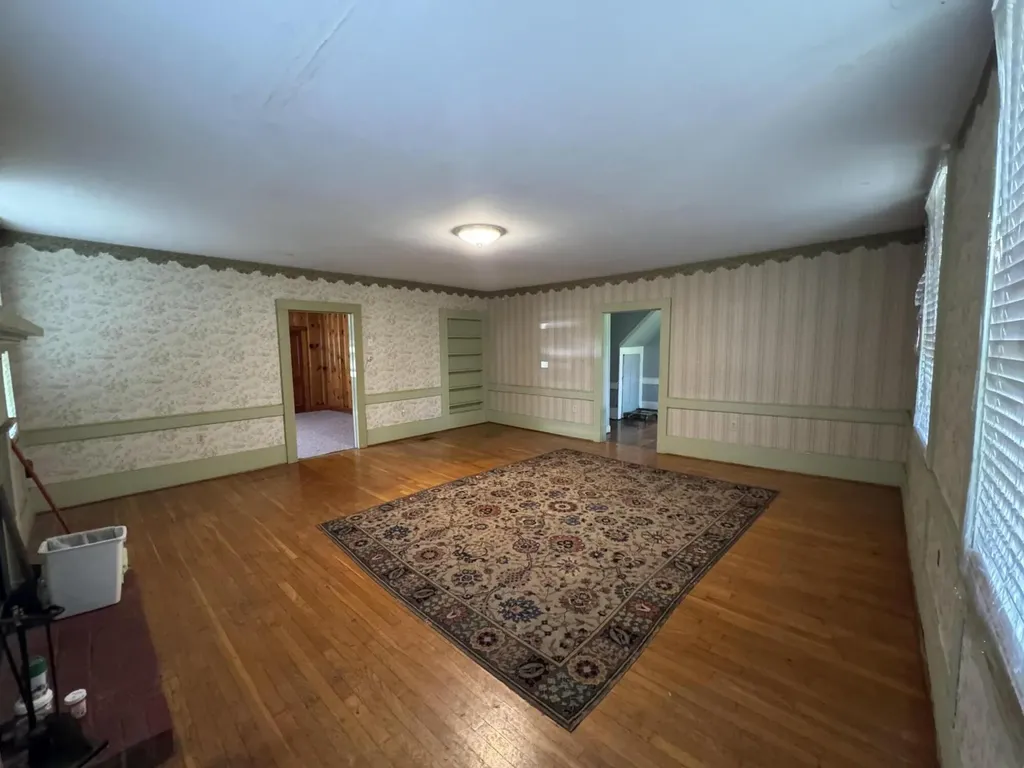 3859 Millersburg Ruddles Mill Road Paris KY 40361
