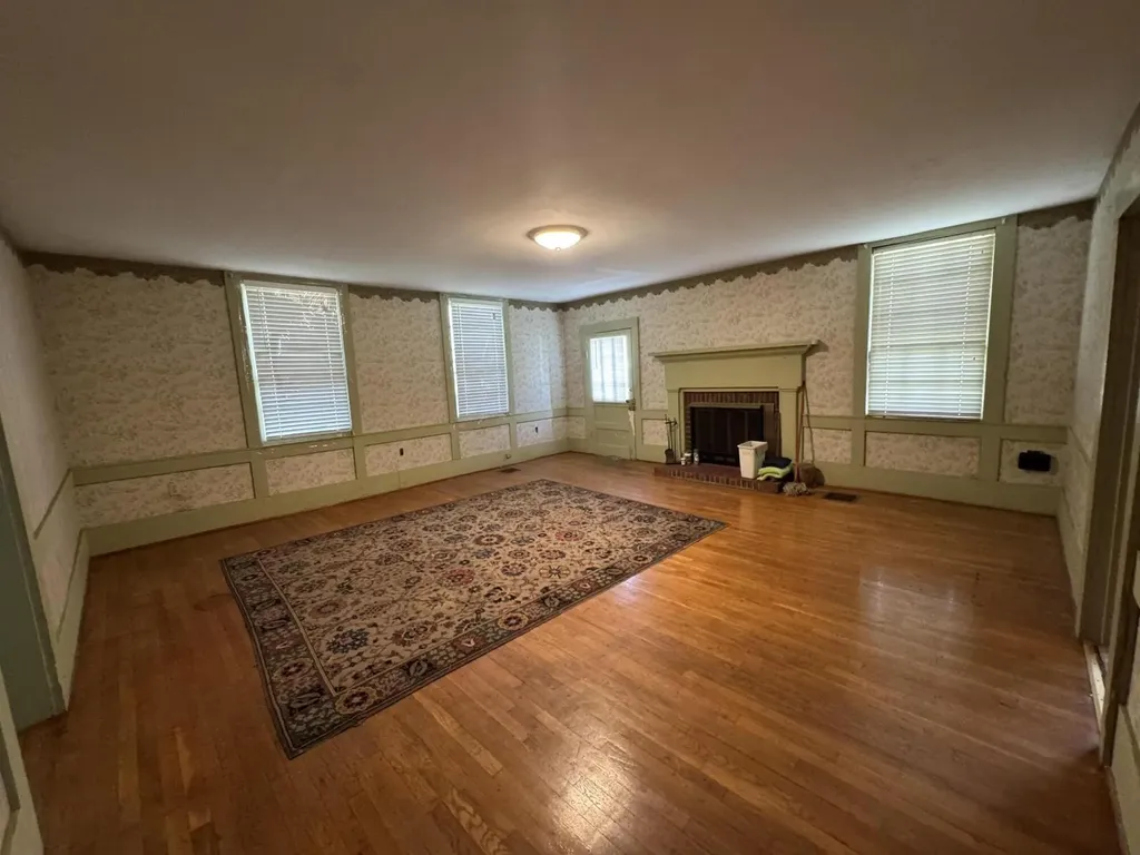 3859 Millersburg Ruddles Mill Road Paris KY 40361