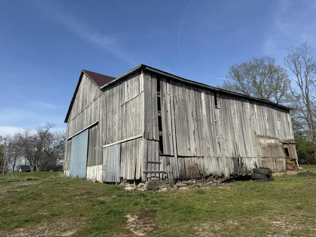 3859 Millersburg Ruddles Mill Road Paris KY 40361
