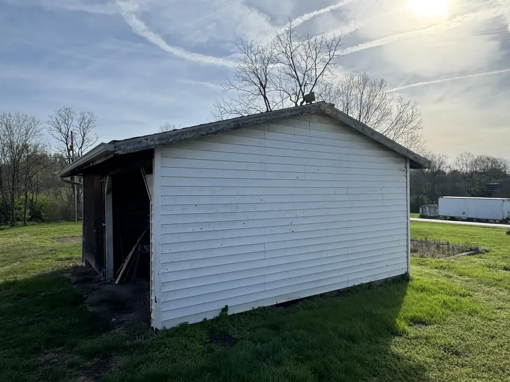 3859 Millersburg Ruddles Mill Road Paris KY 40361
