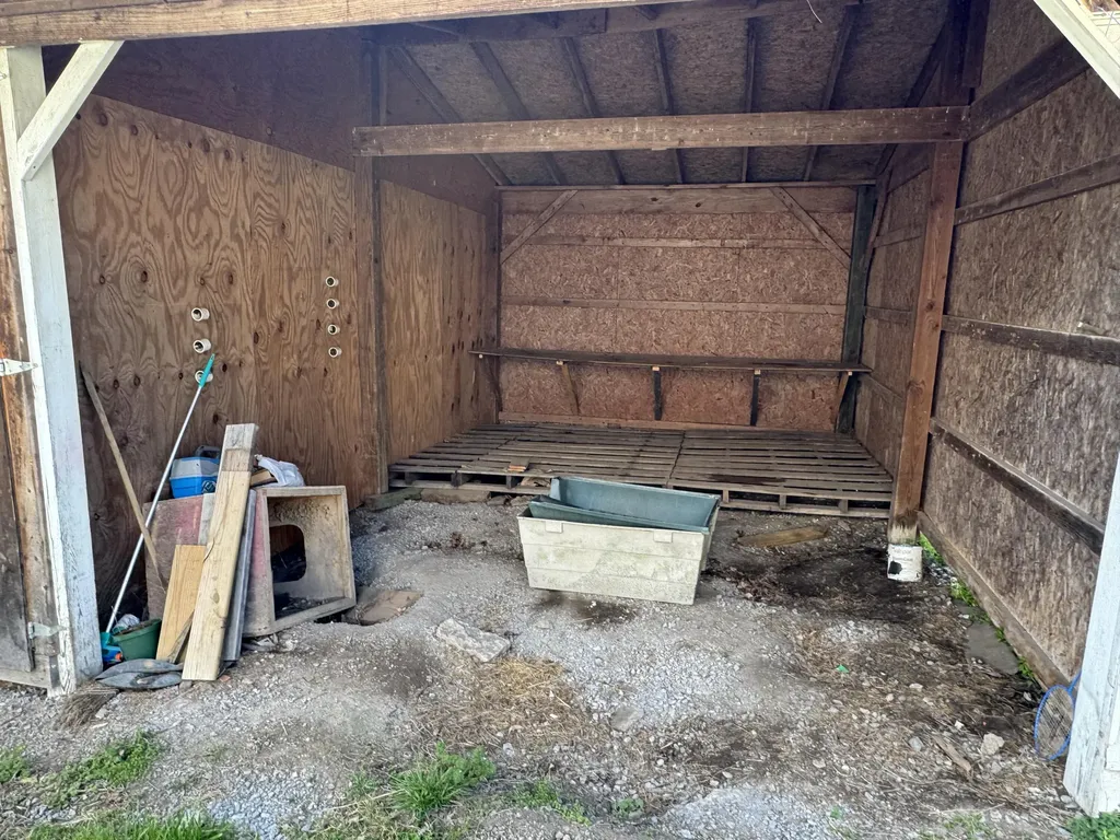 3859 Millersburg Ruddles Mill Road Paris KY 40361