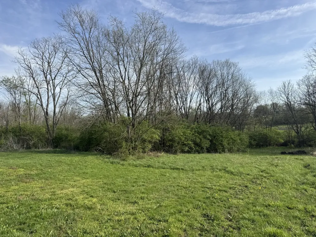 3859 Millersburg Ruddles Mill Road Paris KY 40361