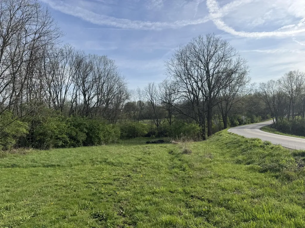 3859 Millersburg Ruddles Mill Road Paris KY 40361
