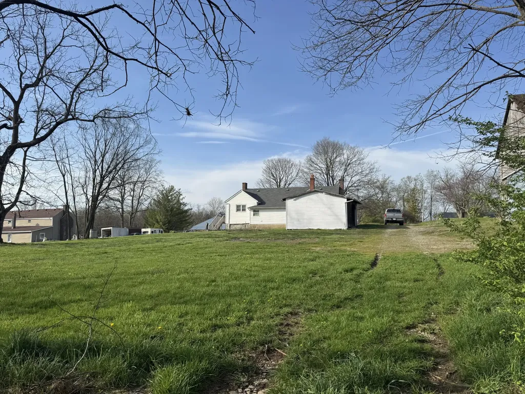 3859 Millersburg Ruddles Mill Road Paris KY 40361