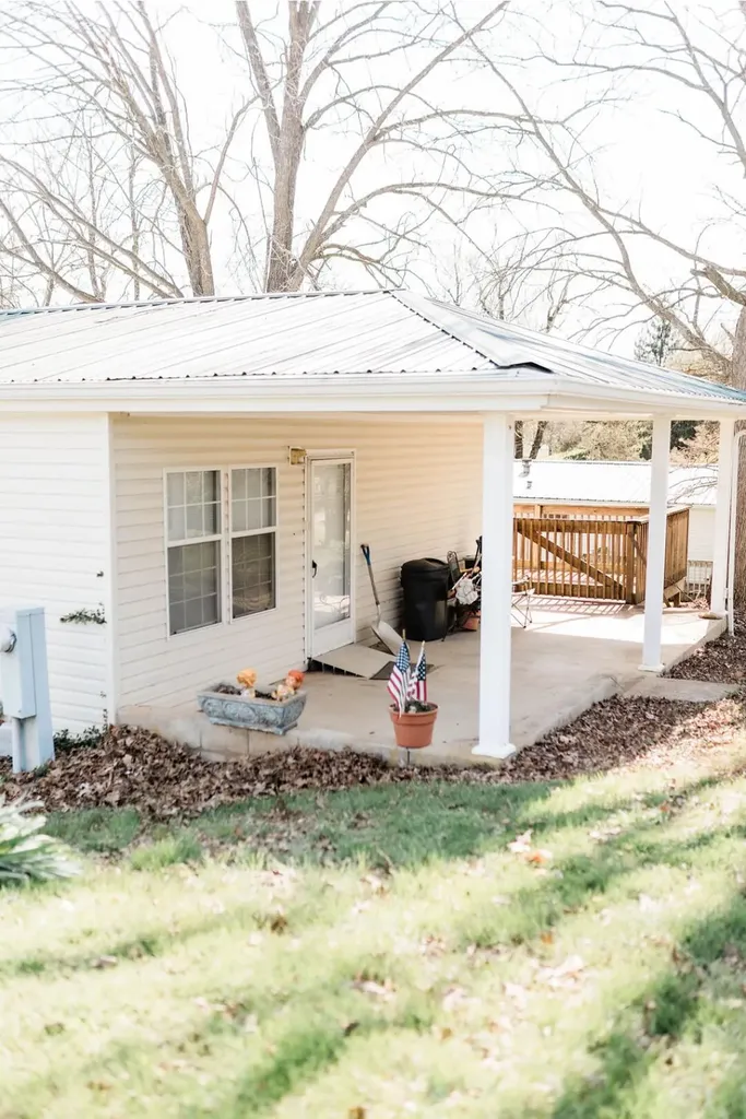 101 Arnold Heights Carlisle KY 40311