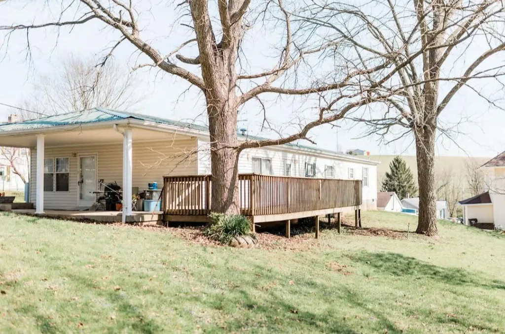 101 Arnold Heights Carlisle KY 40311