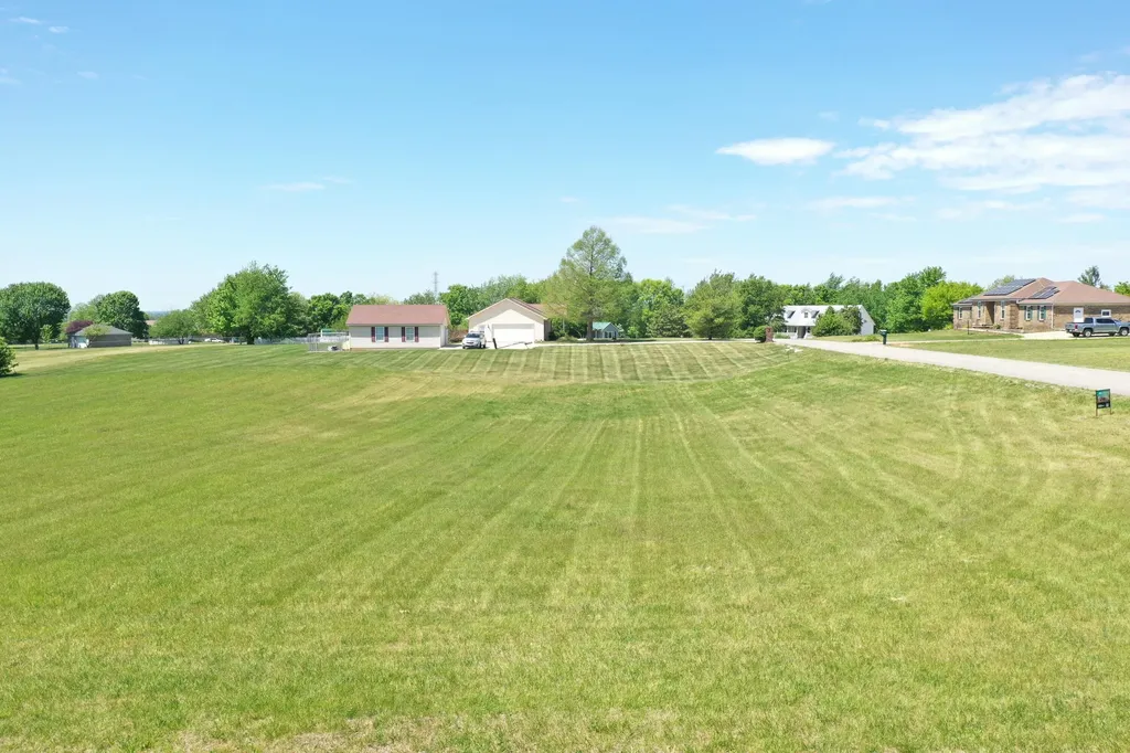 18 Kay Avenue Lancaster KY 40444