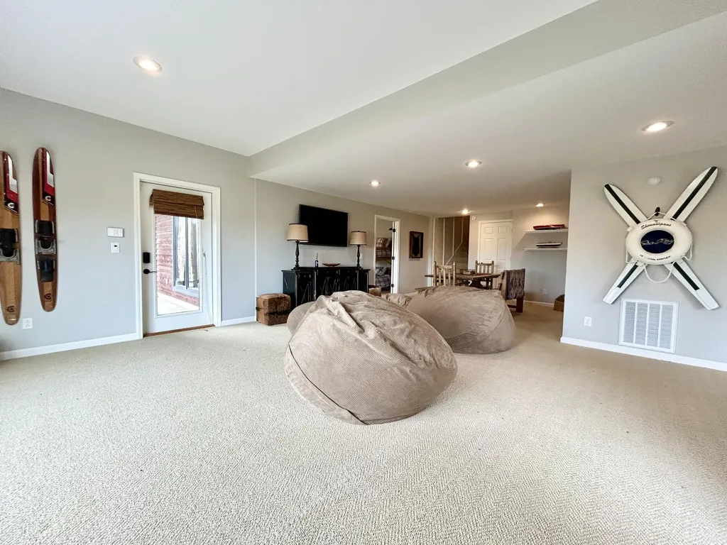 1166 Sandstone Point Trail Monticello KY 42633