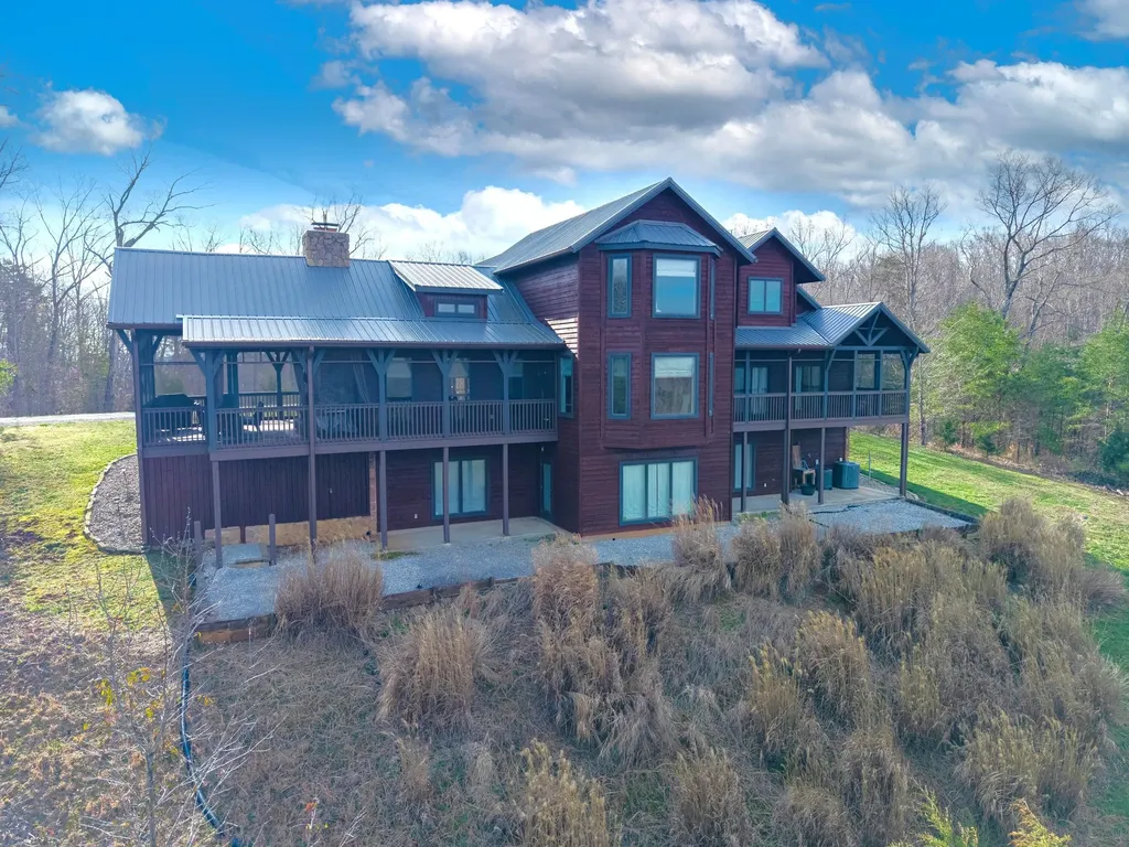 1166 Sandstone Point Trail Monticello KY 42633