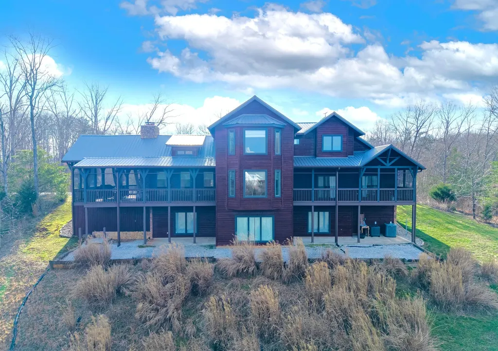1166 Sandstone Point Trail Monticello KY 42633