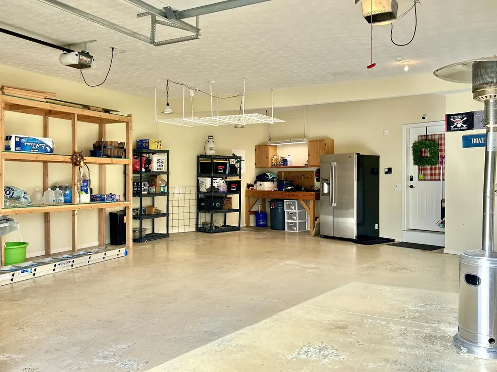 1166 Sandstone Point Trail Monticello KY 42633