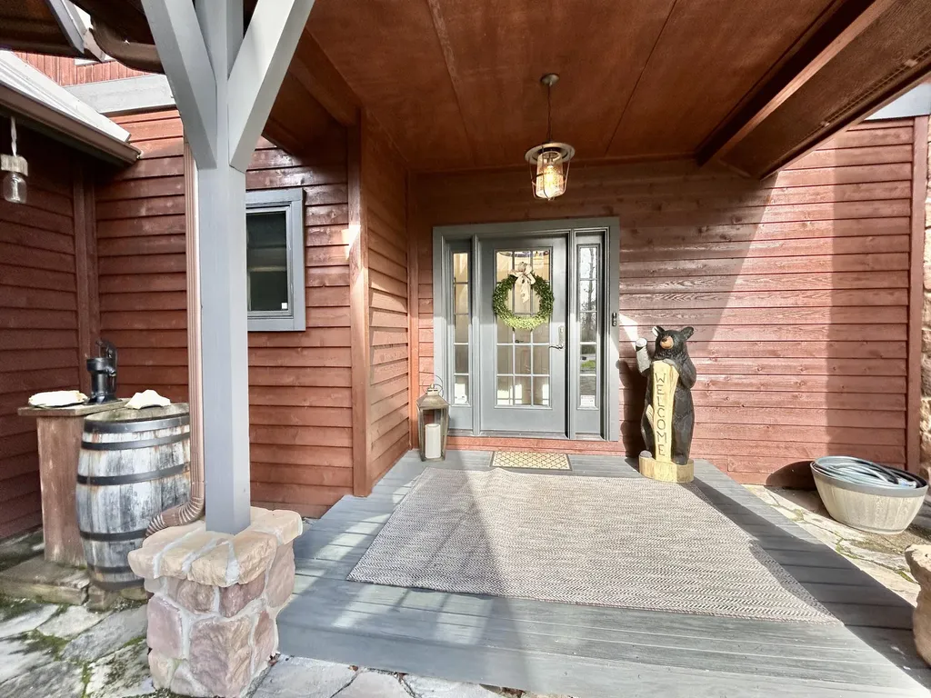 1166 Sandstone Point Trail Monticello KY 42633