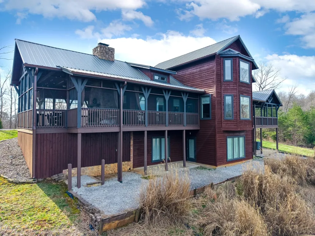 1166 Sandstone Point Trail Monticello KY 42633
