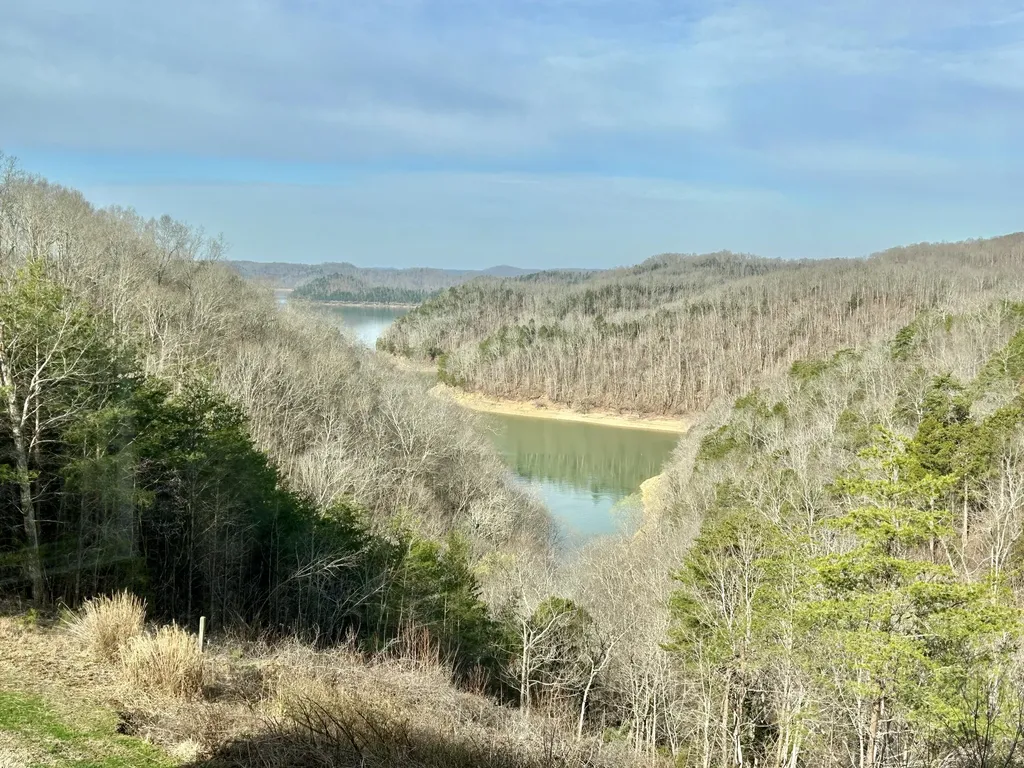 1166 Sandstone Point Trail Monticello KY 42633