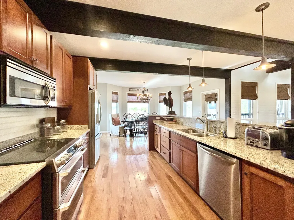 1166 Sandstone Point Trail Monticello KY 42633