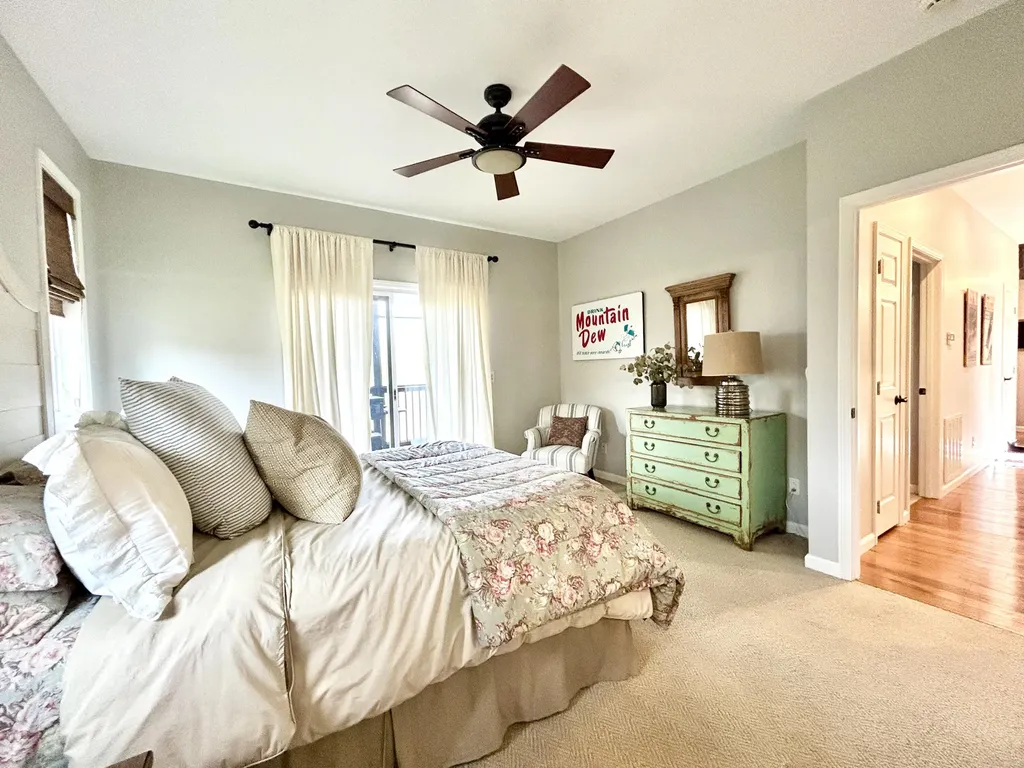 1166 Sandstone Point Trail Monticello KY 42633