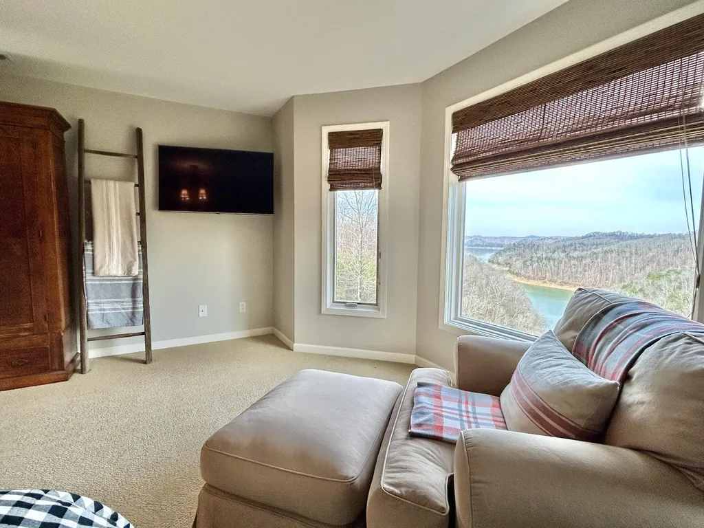 1166 Sandstone Point Trail Monticello KY 42633