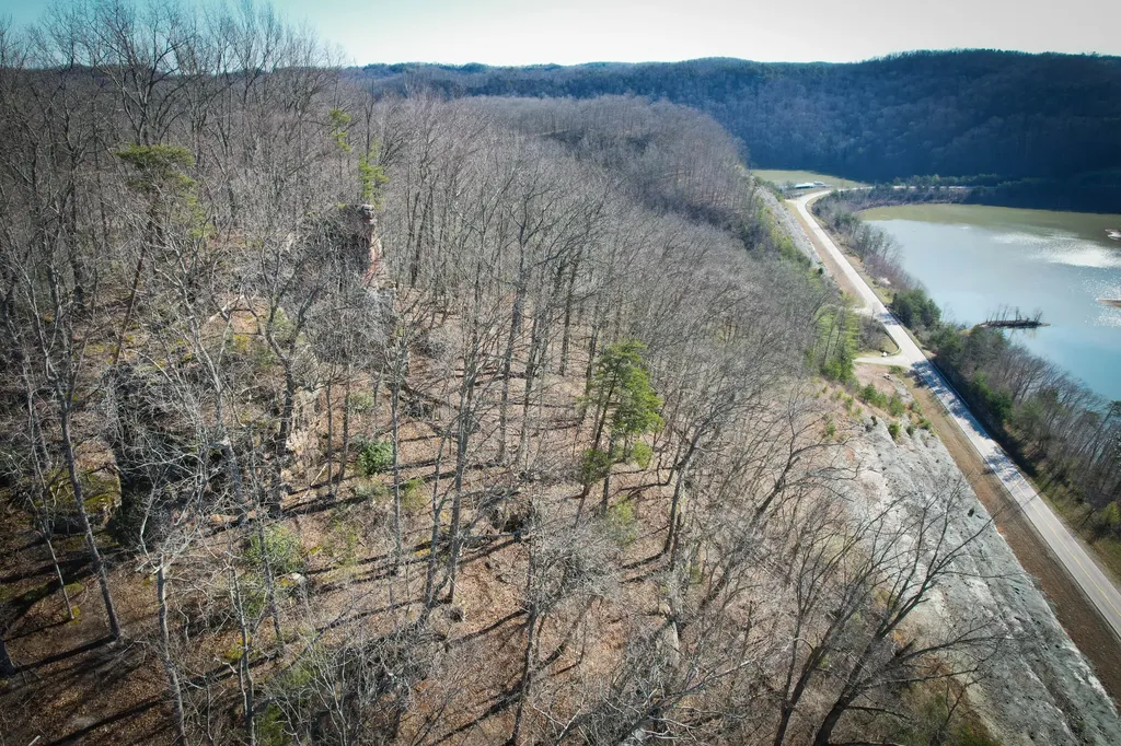 1 Whispering Oaks Road Wellington KY 40387