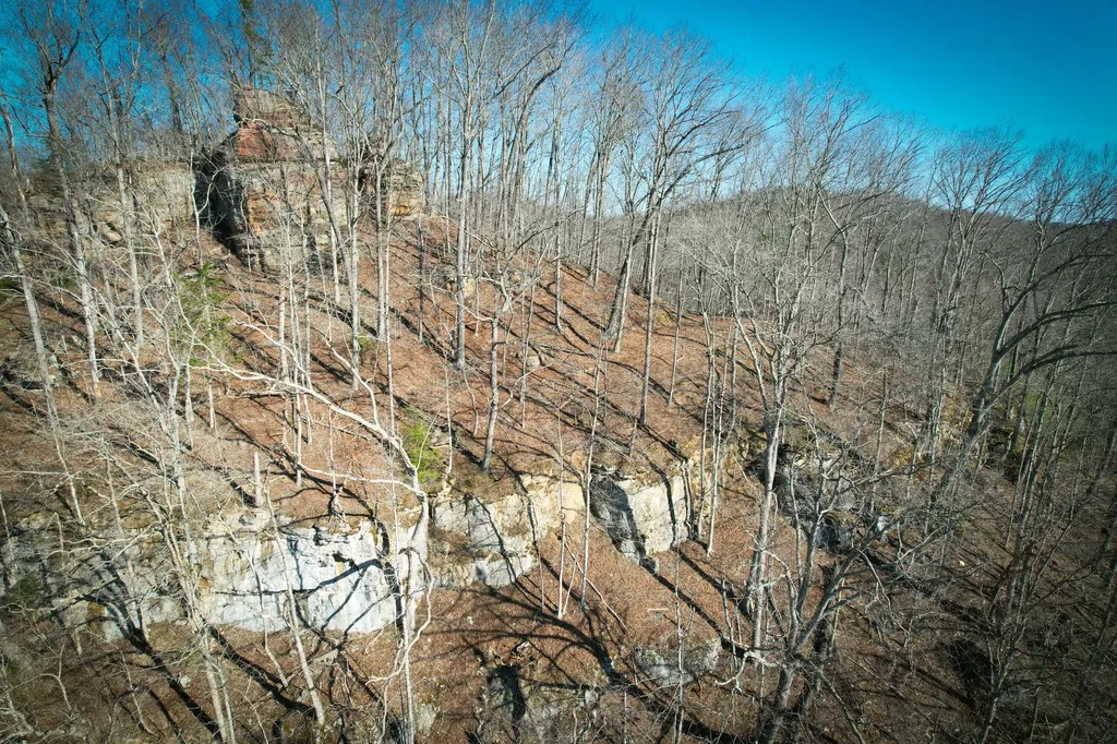 1 Whispering Oaks Road Wellington KY 40387