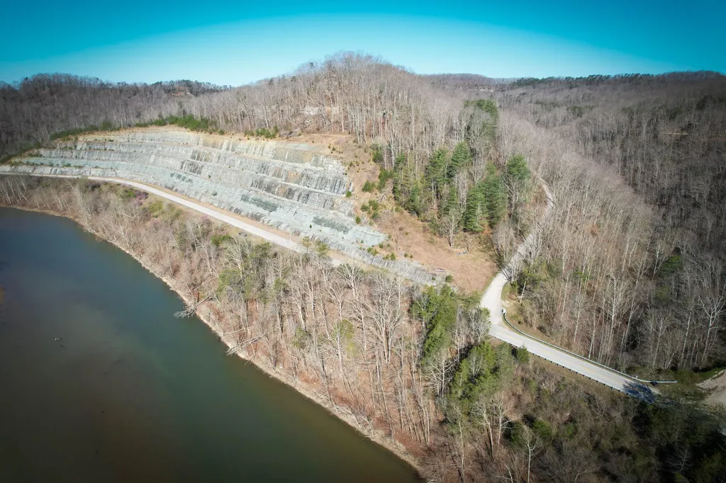 1 Whispering Oaks Road Wellington KY 40387